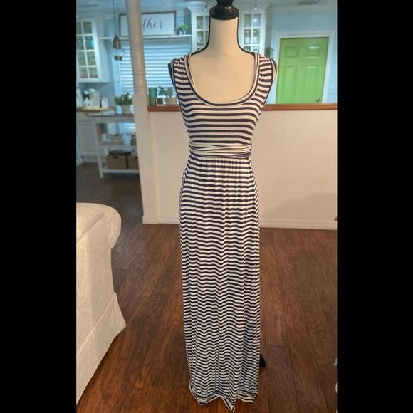Max Studio Striped Maxi Dress S - Picture 1 of 4